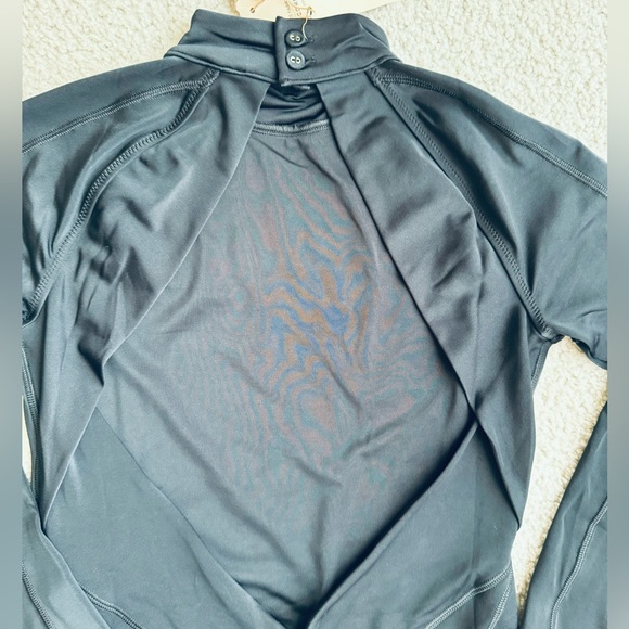 We are "HOT AS HELL" (HAH) by Free People Gloves off Rashguard - Picture 9 of 12